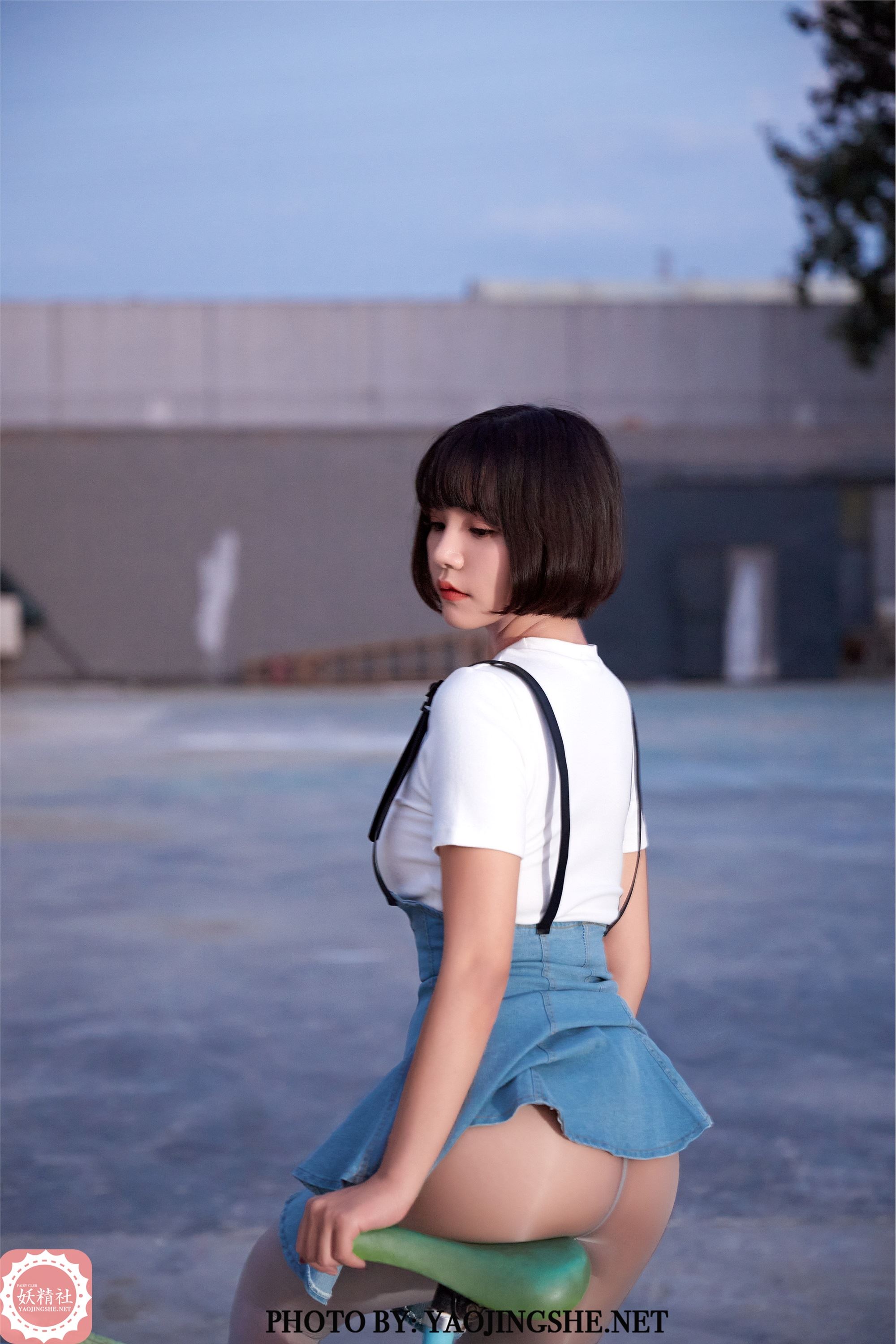 YAOJINGSHE 妖精社 T2043《唐飞飞-回家路上》